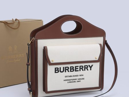 Burberry Leather Medium Pocket Bag Hot on Sale