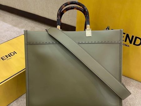 Fendi Sunshine Shopper Medium Bag Discount