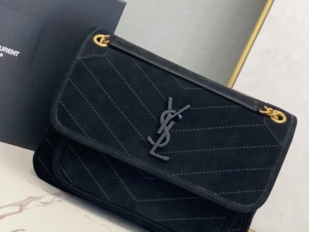 Yves Saint Laurent Niki Medium Chain Bag Black Online now